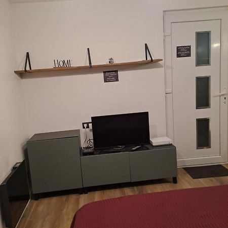 Thorigny-Sur-Marne Studio Chez Camille Екстер'єр фото